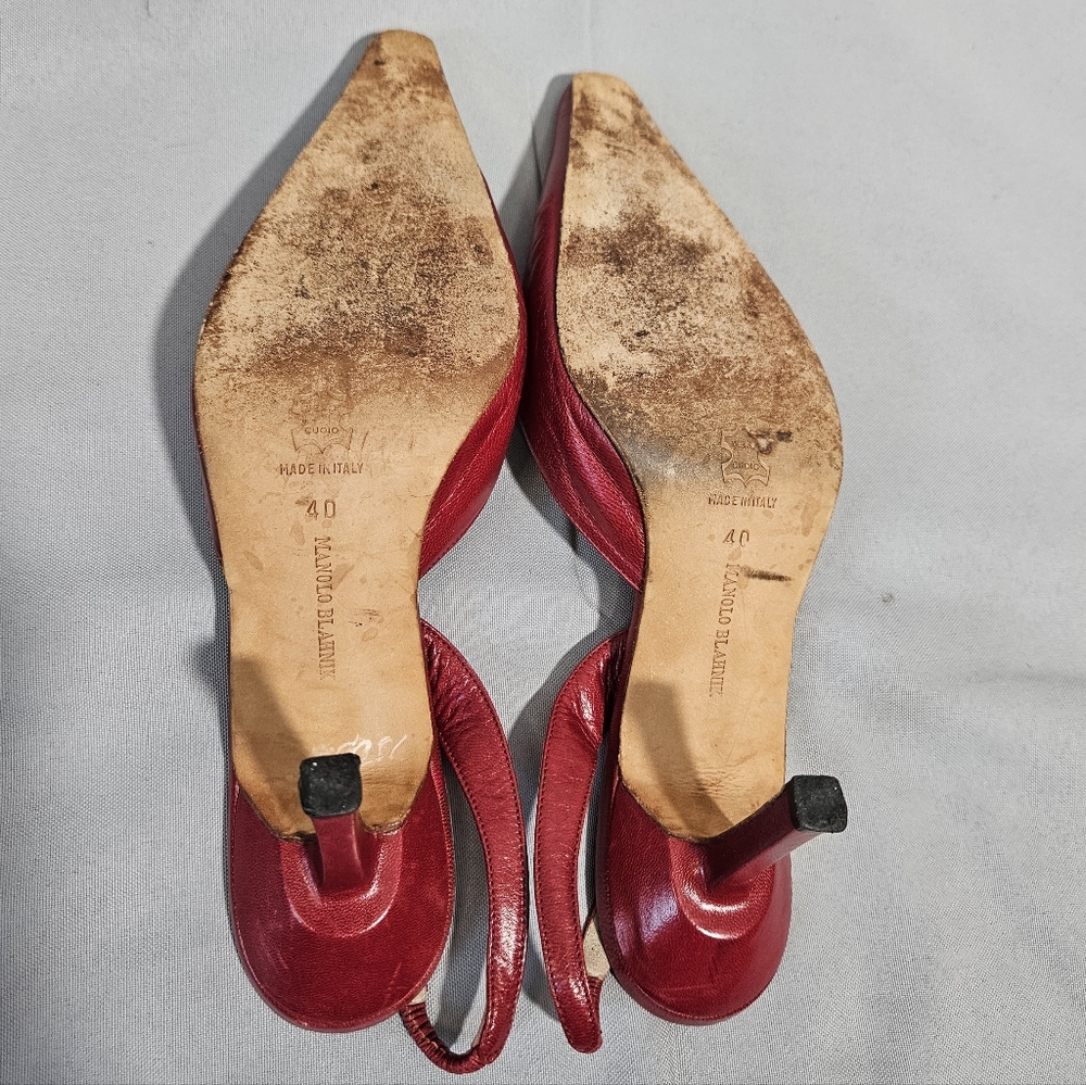Manolo Blahnik VTG Carolyne Leather Red Sling Back Point Toe Kitten Heel 40/9.5 - Picture 8 of 10